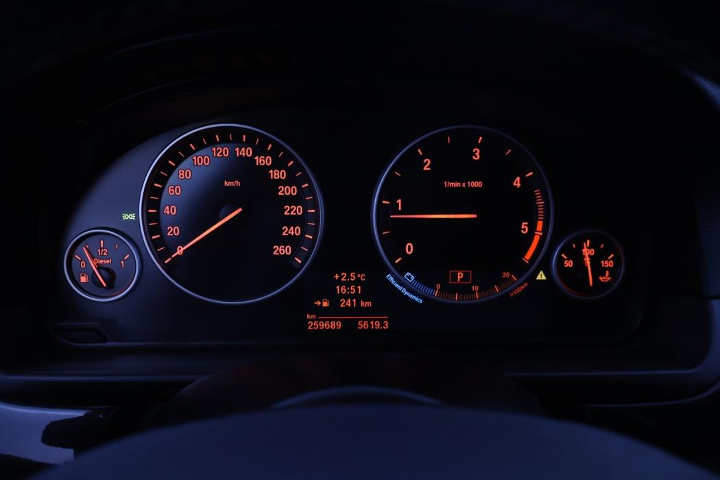 BMW 520 2012