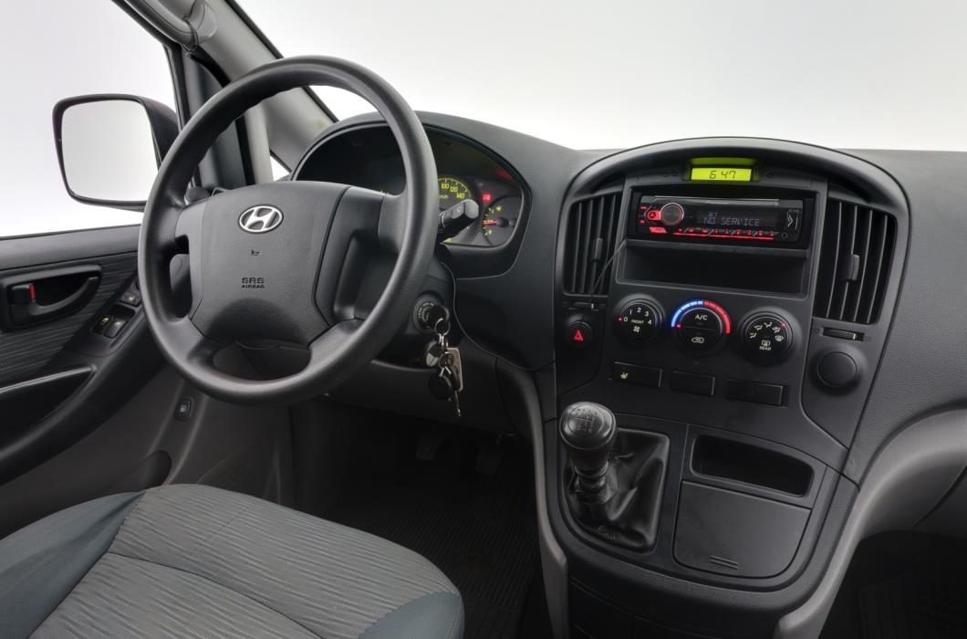 HYUNDAI H1 VAN 2014