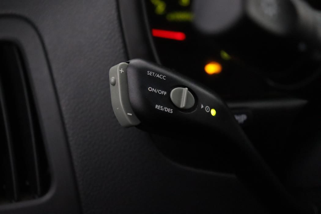 HYUNDAI H1 VAN 2014