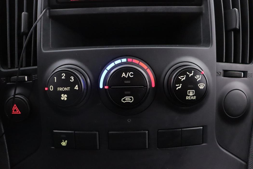 HYUNDAI H1 VAN 2014