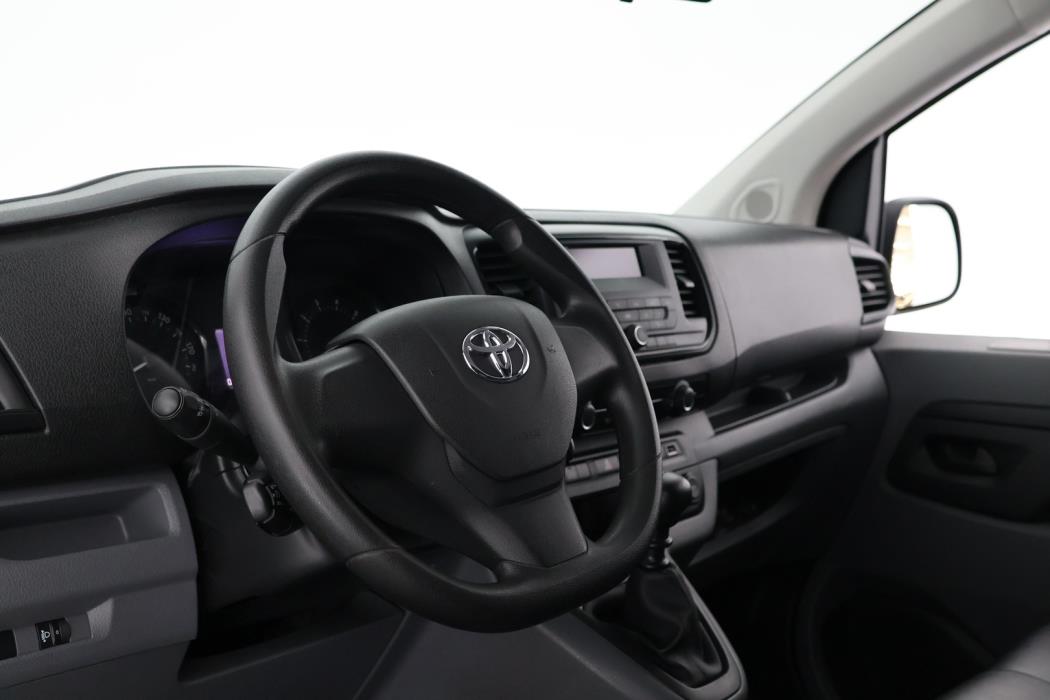 TOYOTA Proace 2019