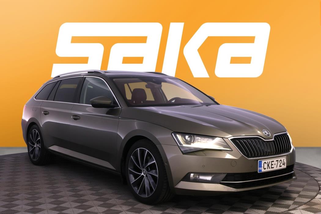 SKODA Superb 2016