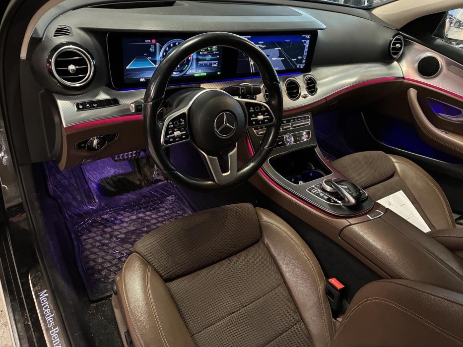 MERCEDES-BENZ E 2019