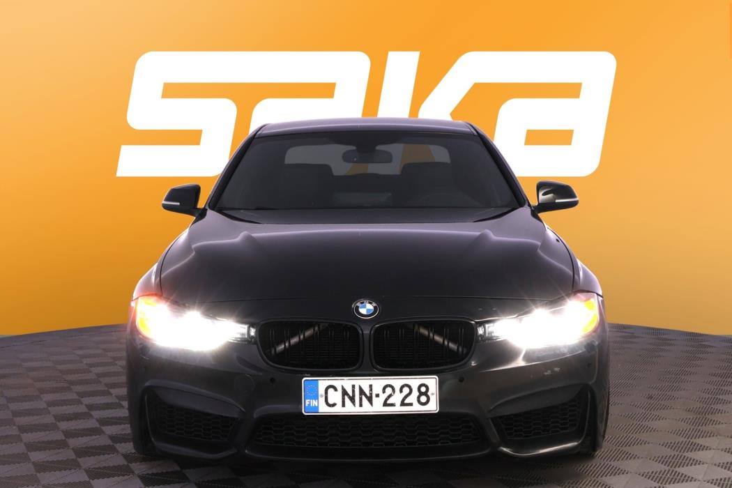 BMW 328 2013