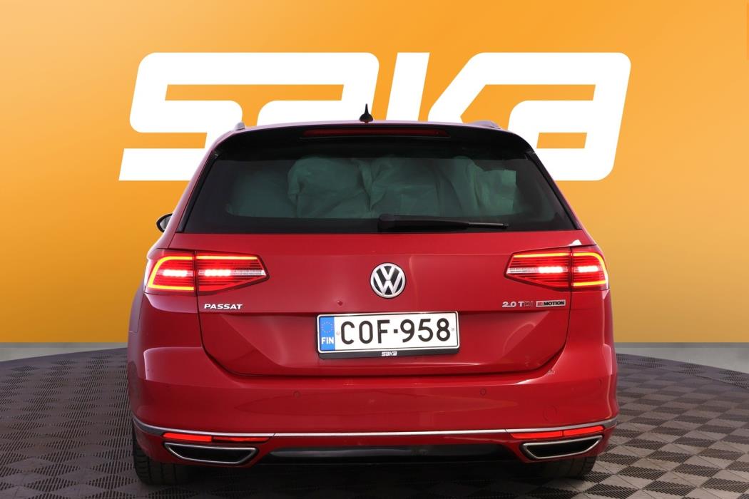 VOLKSWAGEN Passat 2016