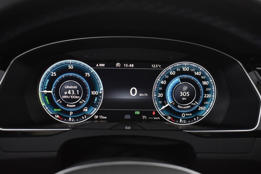 VOLKSWAGEN Passat 2016