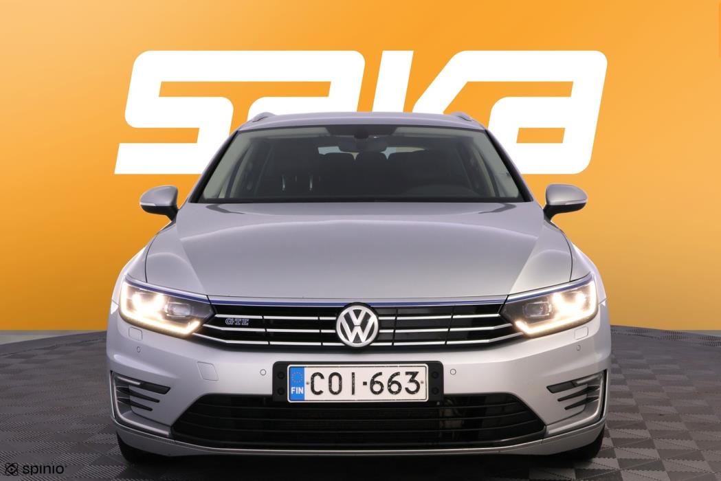 VOLKSWAGEN Passat 2016