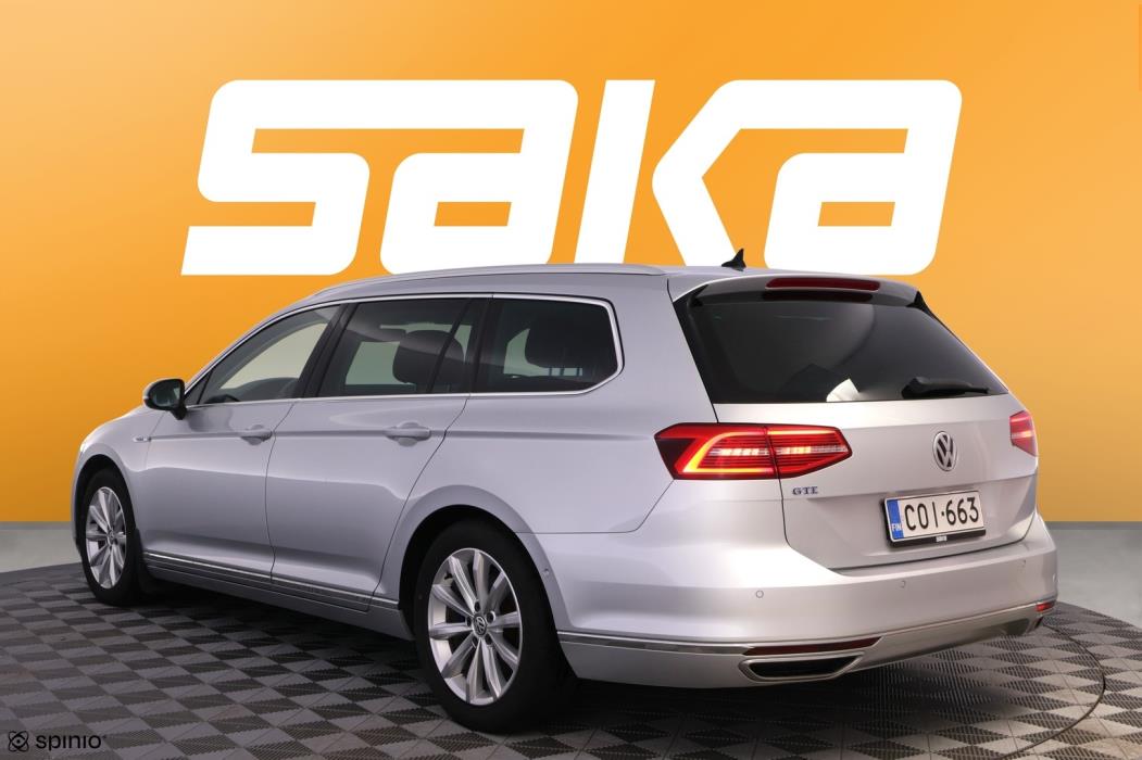 VOLKSWAGEN Passat 2016