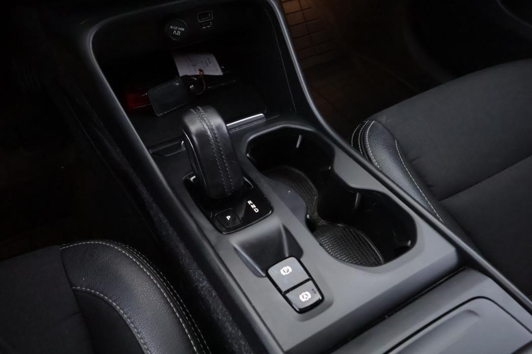 VOLVO XC40 2020