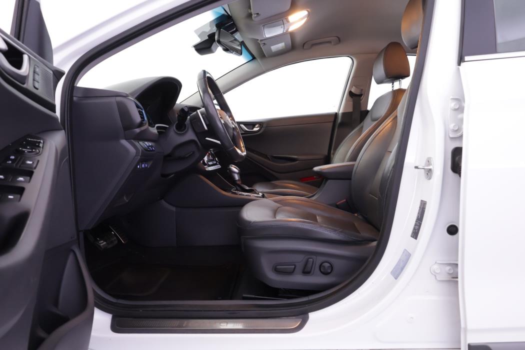 HYUNDAI IONIQ plug-in 2017