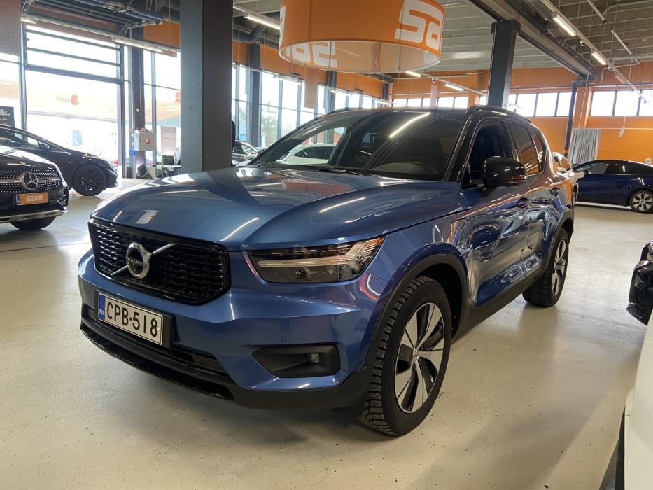 VOLVO XC40 2020