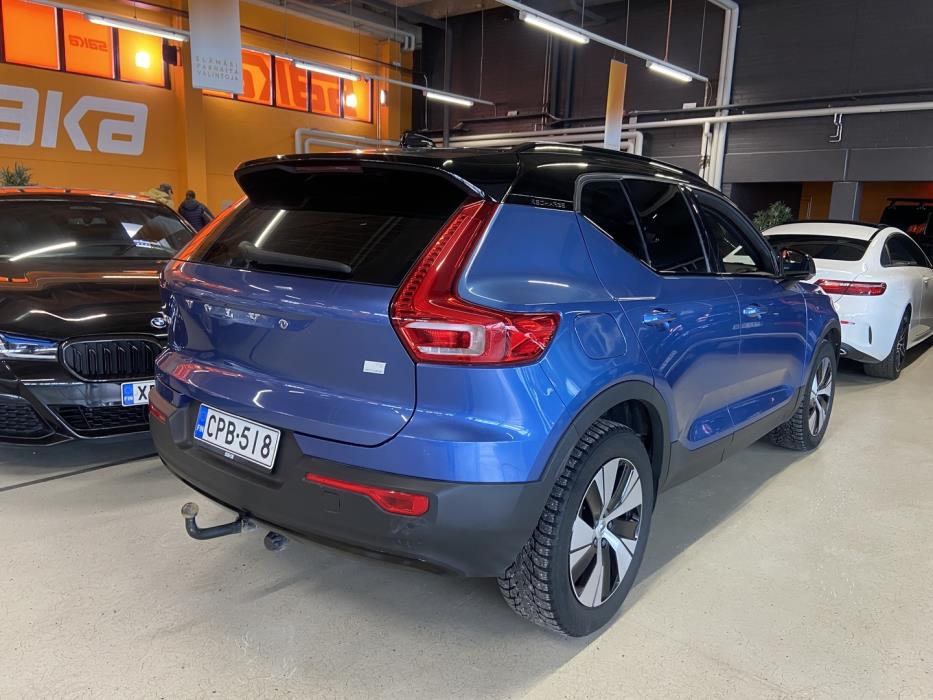 VOLVO XC40 2020