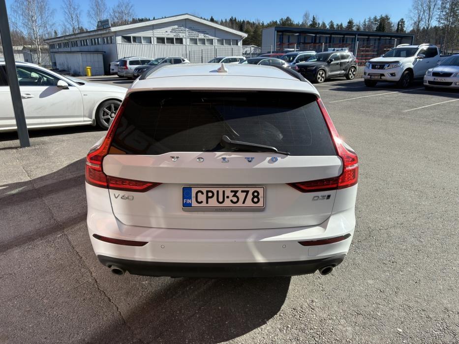 VOLVO V60 2019