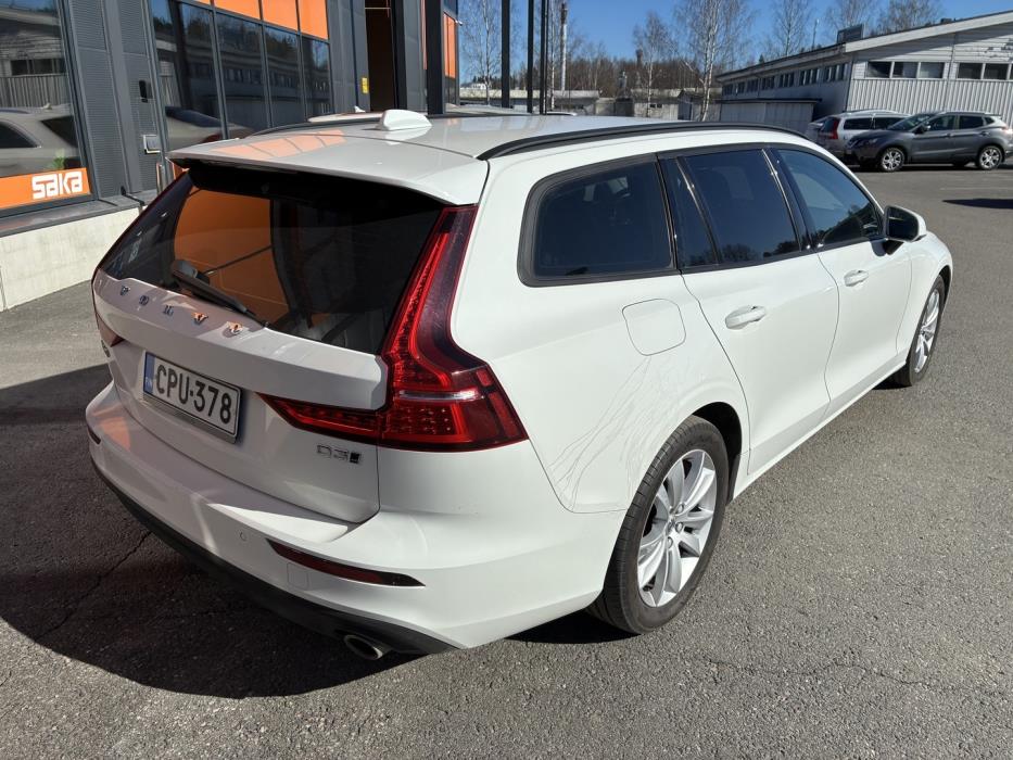 VOLVO V60 2019