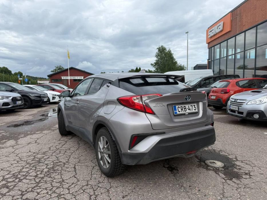 TOYOTA C-HR 2019