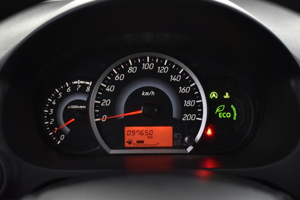 MITSUBISHI Space Star 2015