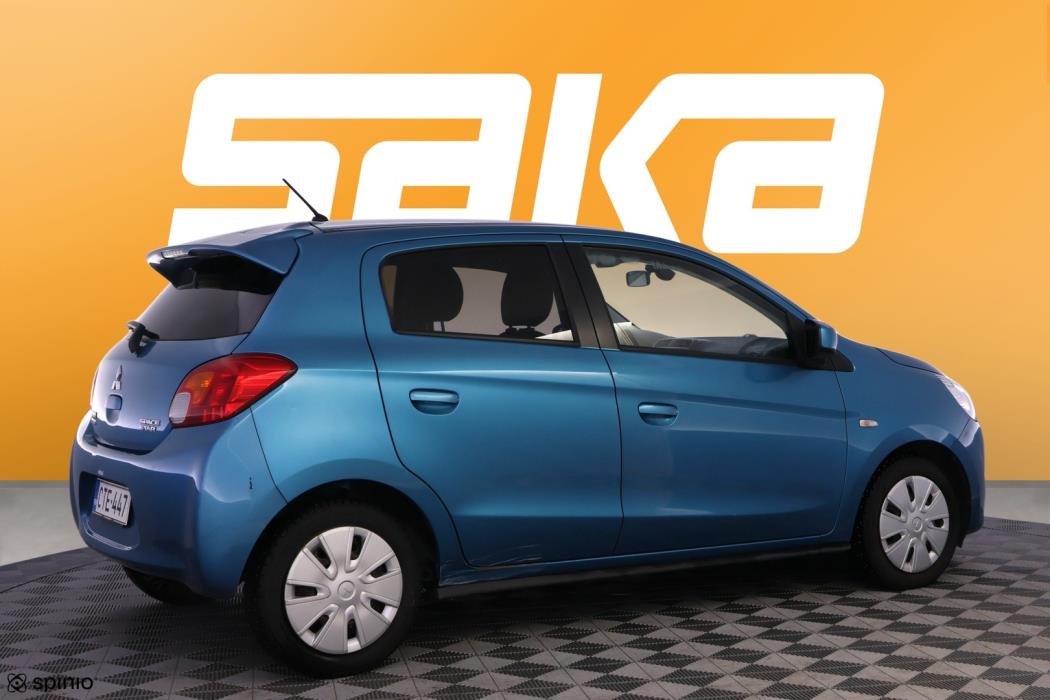 MITSUBISHI Space Star 2015