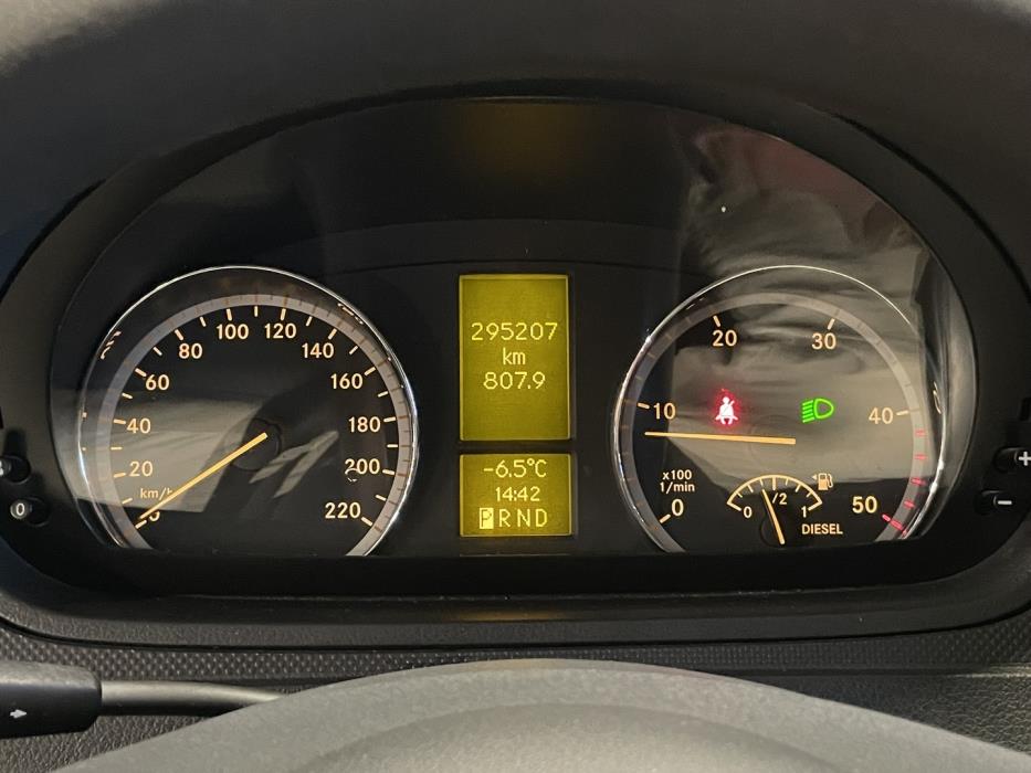 MERCEDES-BENZ Vito 2011