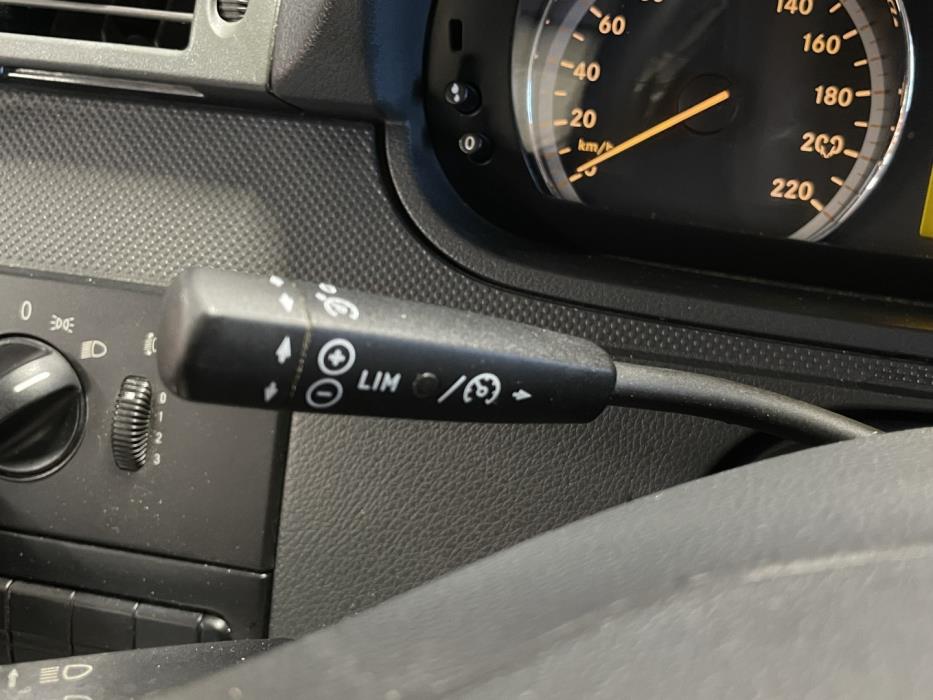 MERCEDES-BENZ Vito 2011