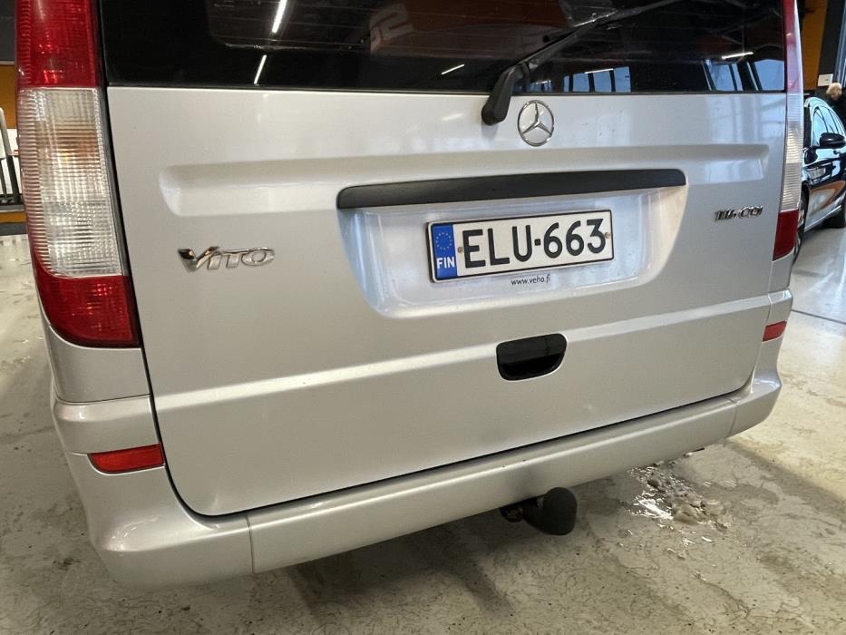 MERCEDES-BENZ Vito 2011
