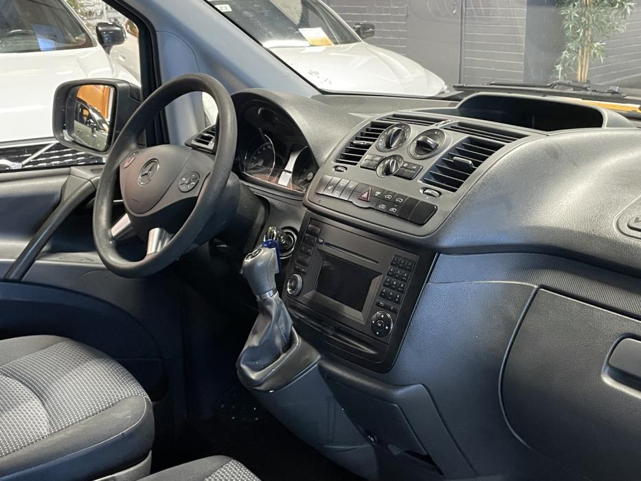 MERCEDES-BENZ Vito 2011