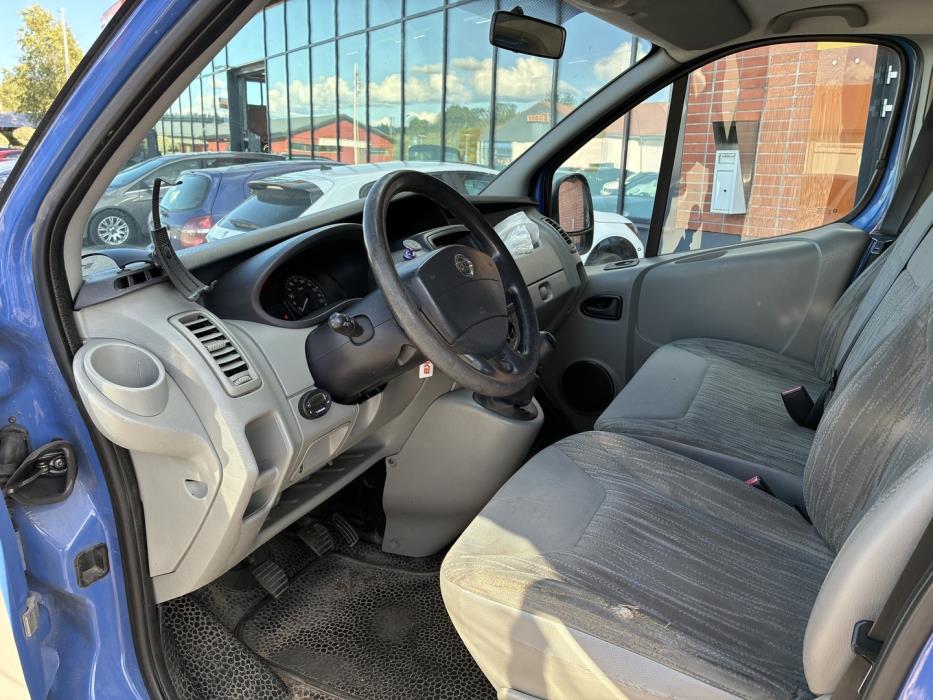 NISSAN Primastar 2014