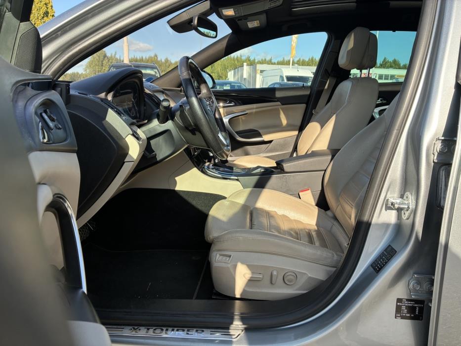 OPEL Insignia 2015