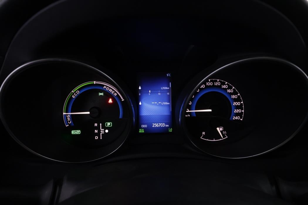 TOYOTA Auris 2018