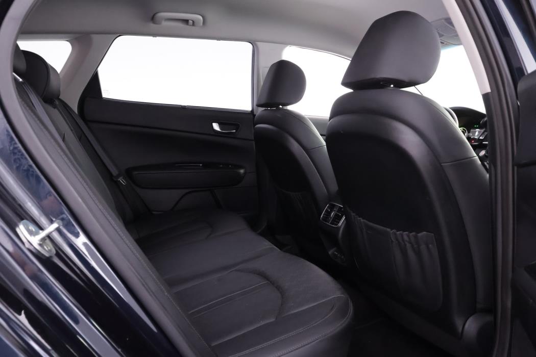 KIA Optima 2021