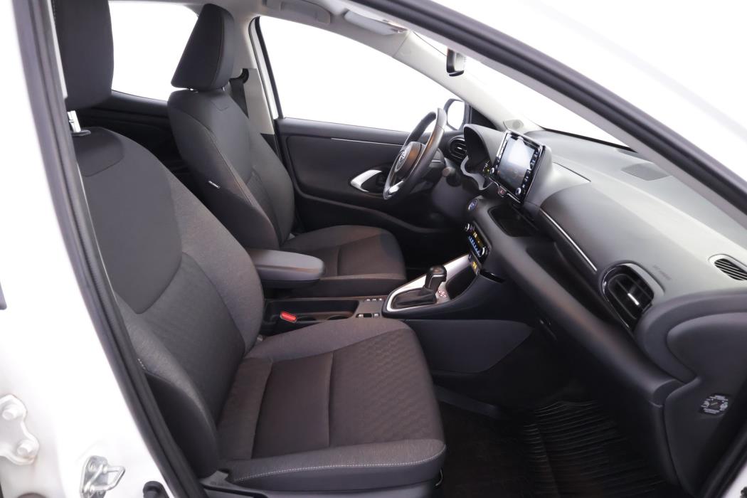 TOYOTA Yaris 2022