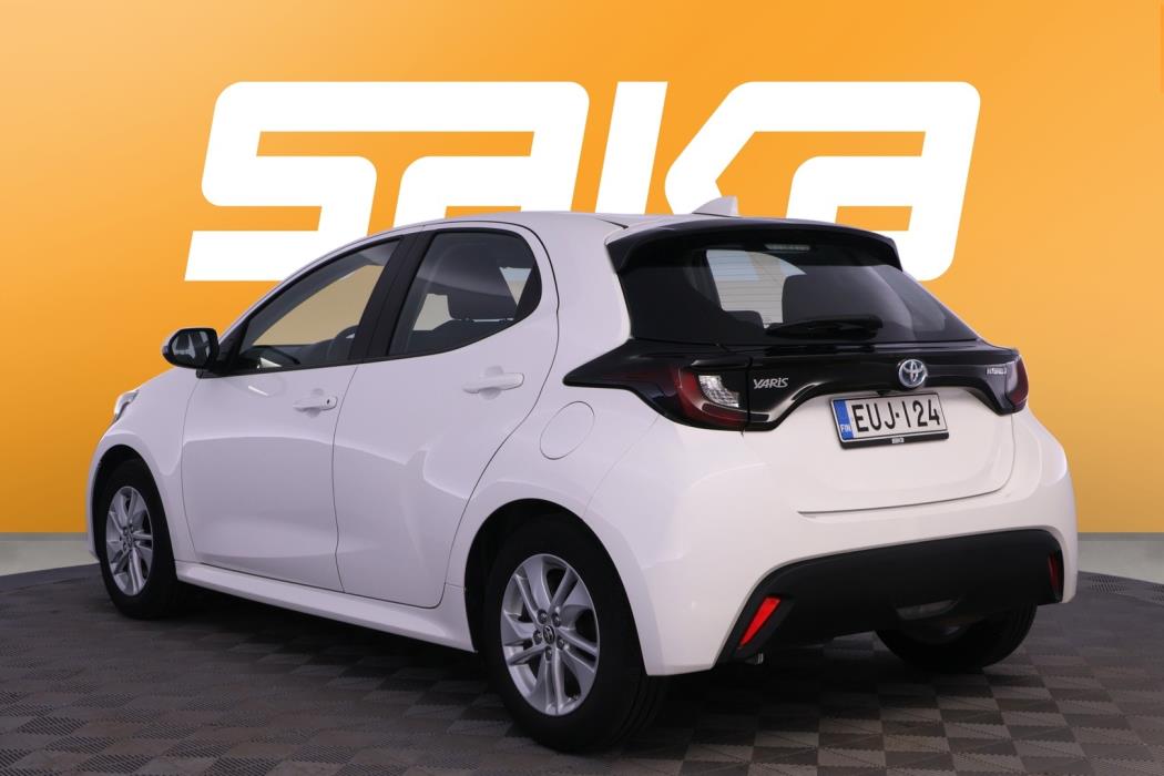 TOYOTA Yaris 2022