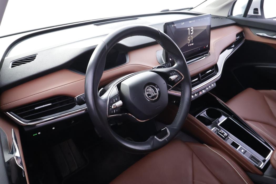 SKODA Enyaq 2023
