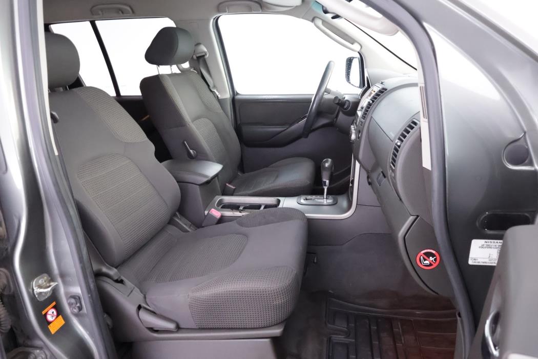 NISSAN Pathfinder 2008