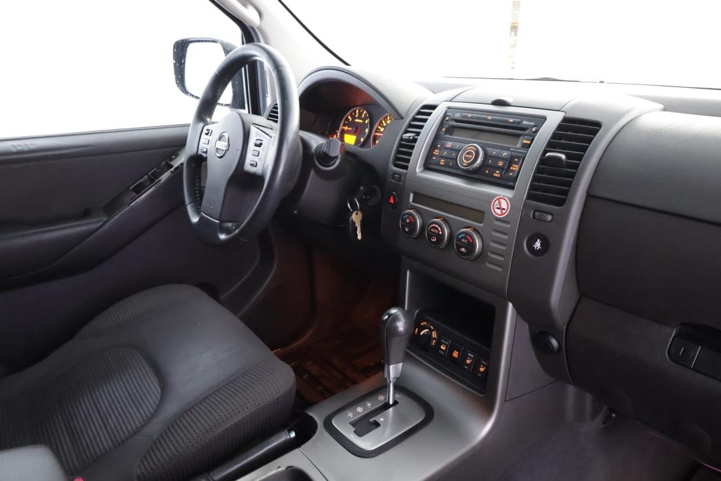 NISSAN Pathfinder 2008