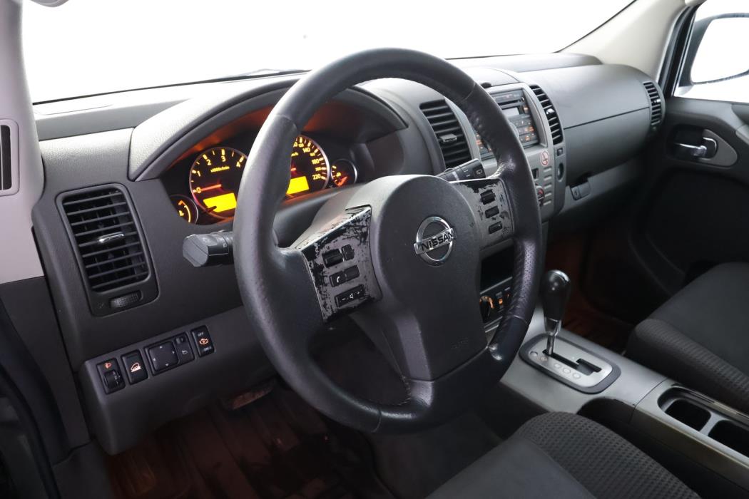 NISSAN Pathfinder 2008
