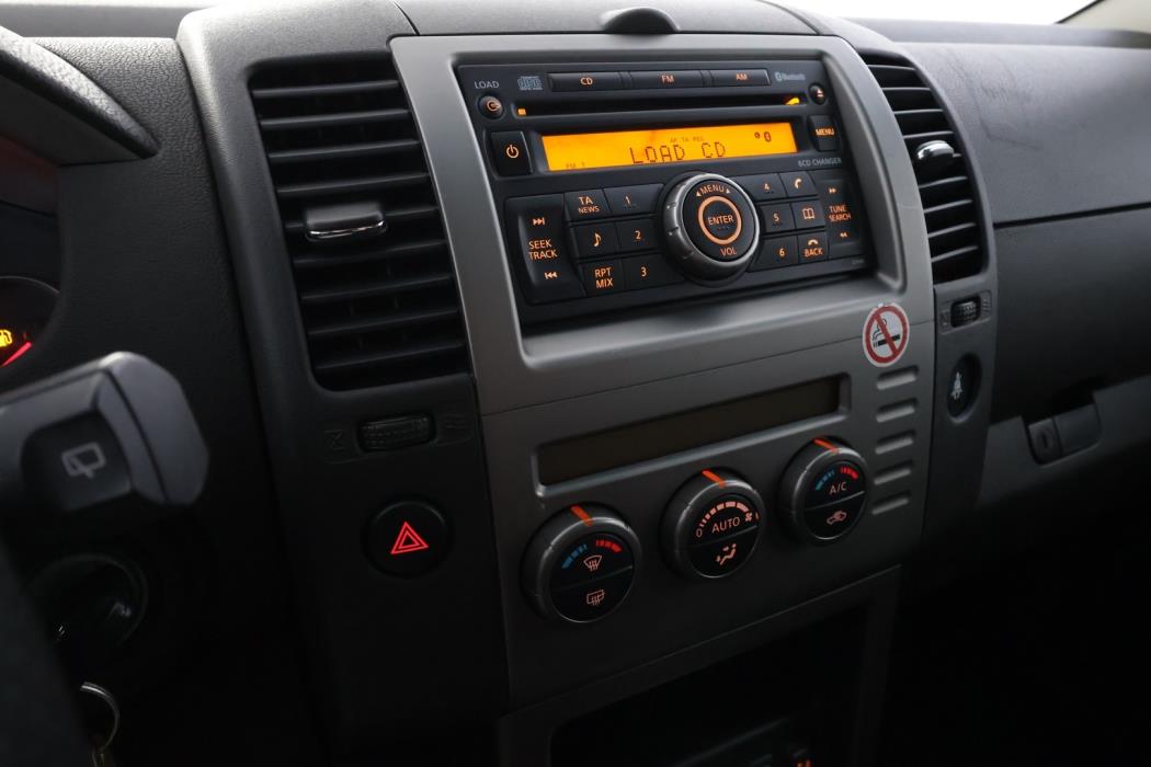 NISSAN Pathfinder 2008