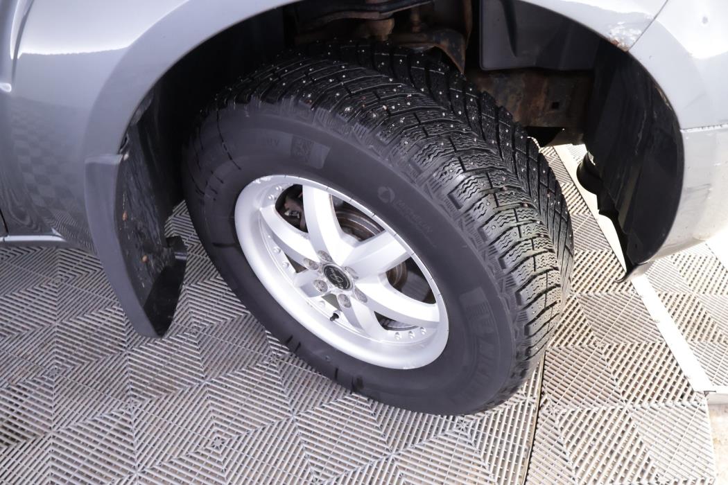 NISSAN Pathfinder 2008
