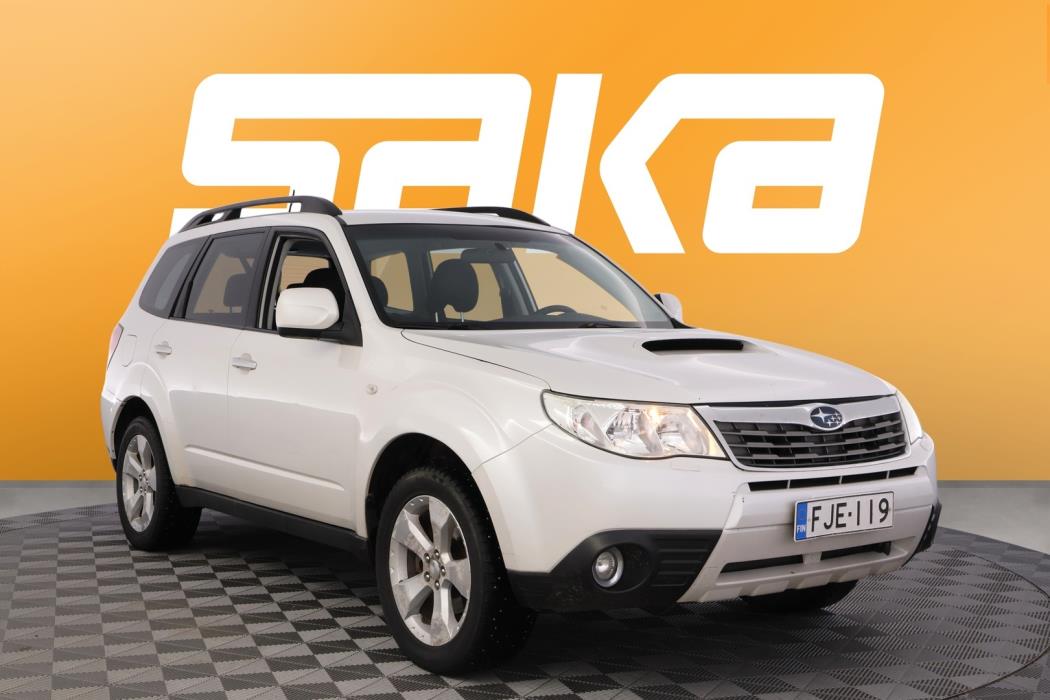 SUBARU Forester 2009