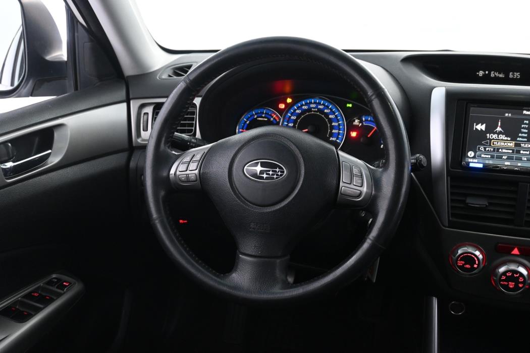 SUBARU Forester 2009