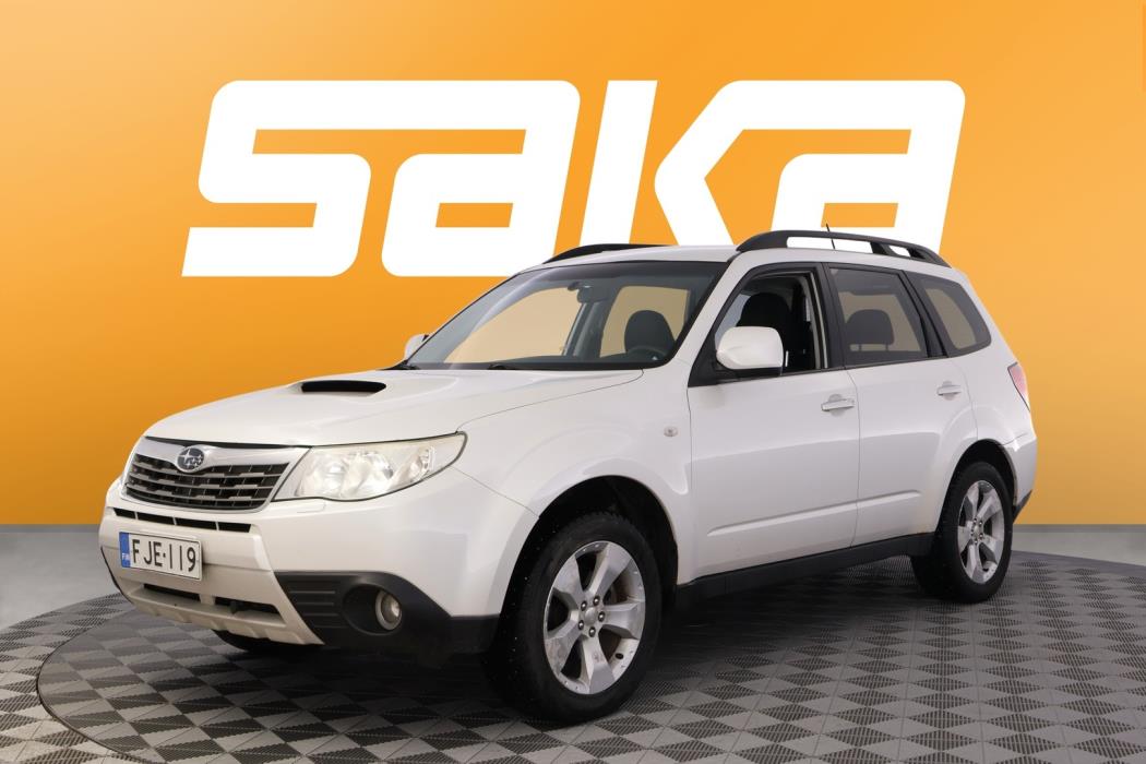 SUBARU Forester 2009