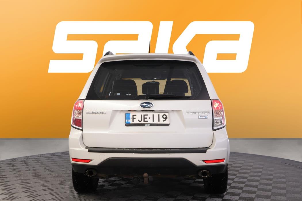 SUBARU Forester 2009