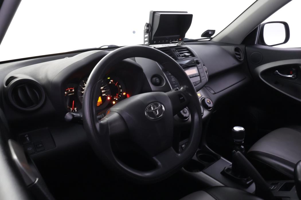 TOYOTA RAV4 2010