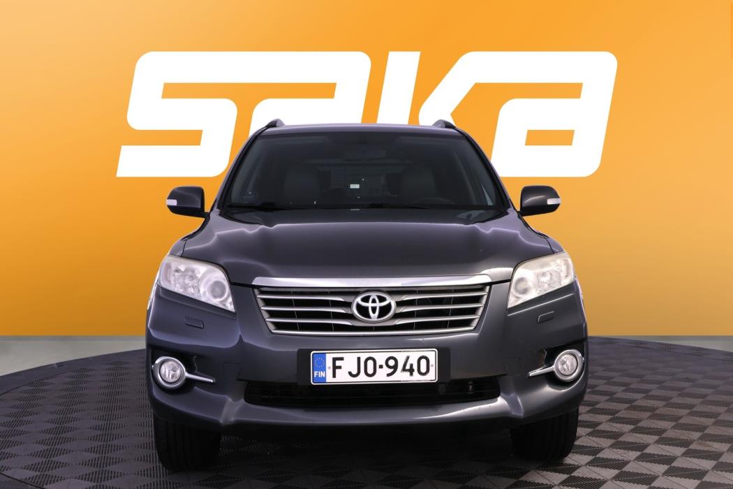 TOYOTA RAV4 2010
