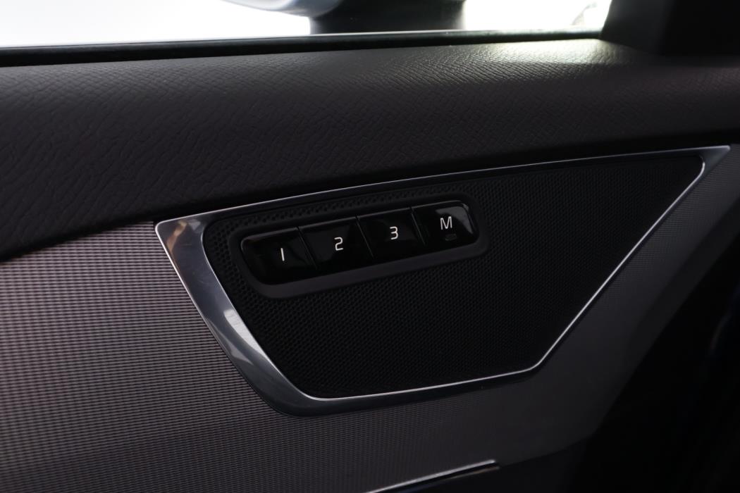 VOLVO XC90 2016