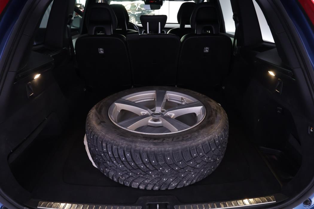 VOLVO XC90 2016
