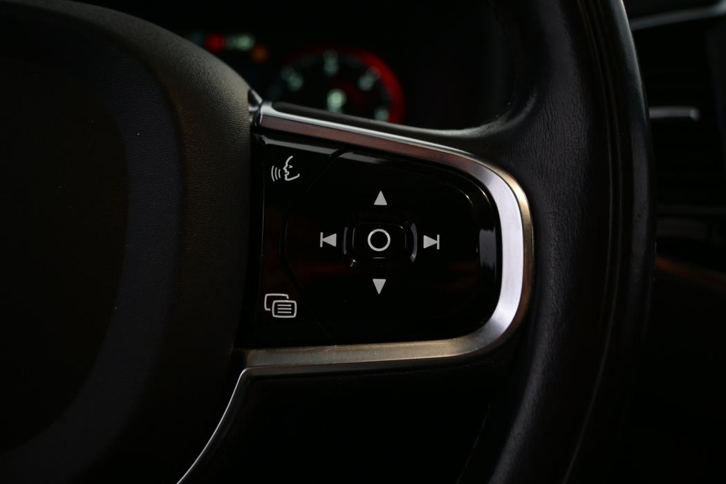 VOLVO XC90 2016