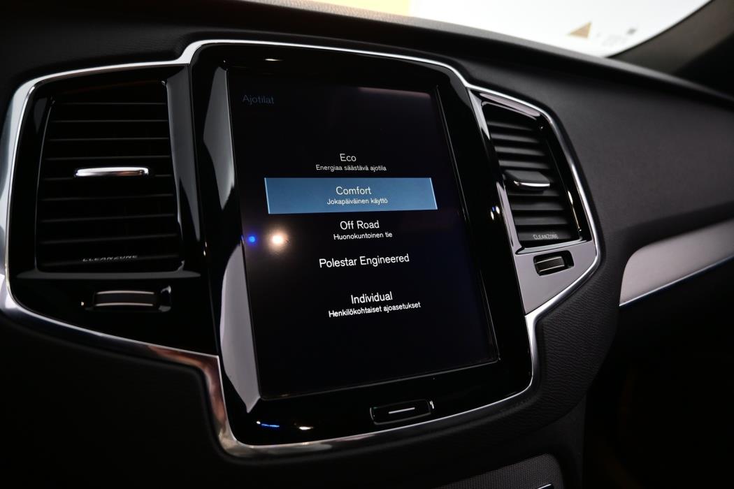 VOLVO XC90 2016