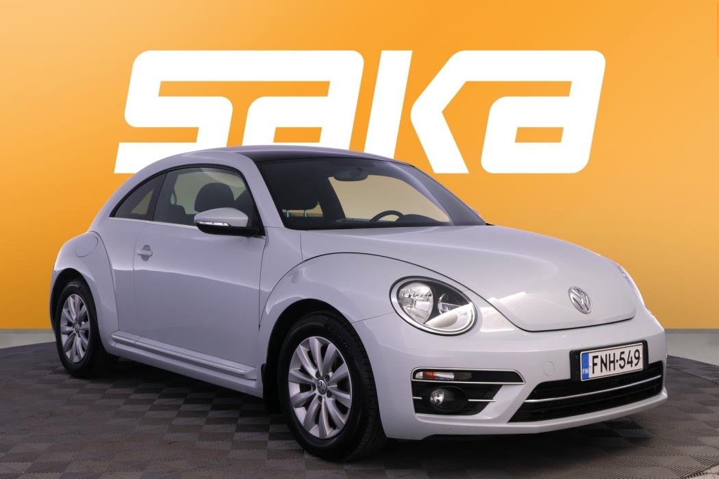 VOLKSWAGEN Beetle 2018