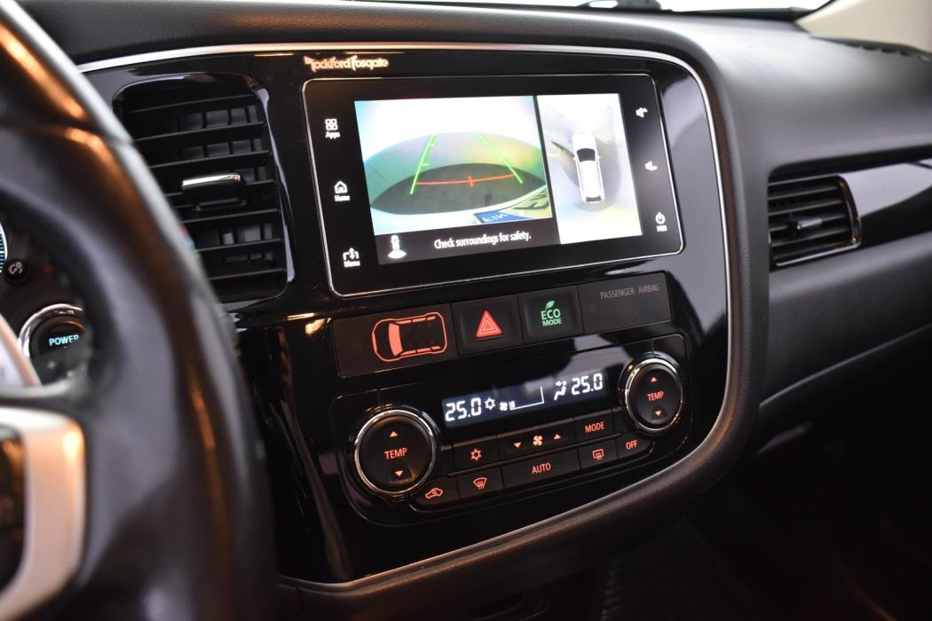 MITSUBISHI OUTLANDER PHEV 2018