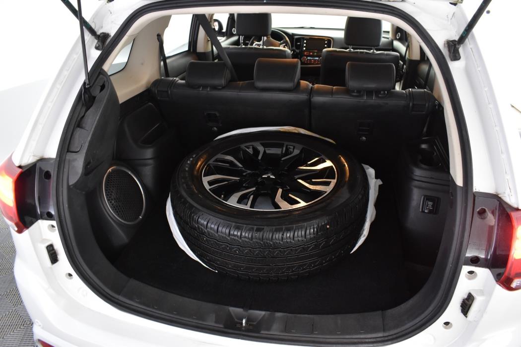 MITSUBISHI OUTLANDER PHEV 2018